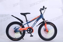 Xe đạp thể thao bé trai 2 phanh đĩa BDF bánh màu không đề - size 18