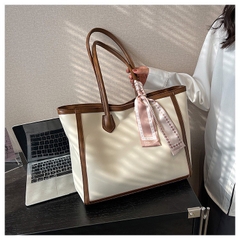 Túi Xách Cỡ Lớn Kèm Khăn Lụa - Giỏ Đeo Vai Size To Mona - tt230335