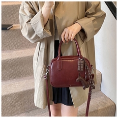 Túi Đeo Chéo Nữ Có Quai Xách - Giỏ Xách Kèm Móc Đeo Túi Mona - tt240908