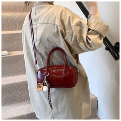 Túi Đeo Vai Nữ Kèm Móc Đeo Túi - Giỏ Xách Kẹp Nách Mona - tt240911