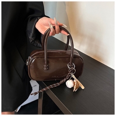 Túi Đeo Vai Nữ Kèm Móc Đeo Túi - Giỏ Xách Kẹp Nách Mona - tt240911