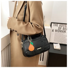 Túi Quai Xách Nữ - Giỏ Đeo Chéo Kèm Móc Túi Mona - tt230501