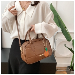 Túi Quai Xách Nữ - Giỏ Đeo Chéo Kèm Móc Túi Mona - tt230501