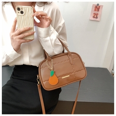 Túi Quai Xách Nữ - Giỏ Đeo Chéo Kèm Móc Túi Mona - tt230501