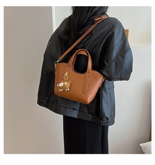 Túi Đeo Chéo Nữ Có Quai Xách - Giỏ Xách Đeo Vai Mona - tt240303