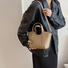 Túi Đeo Chéo Nữ Có Quai Xách - Giỏ Xách Đeo Vai Mona - tt240303