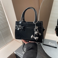 Túi Cầm Tay Sang Chảnh Có Dây Đeo Chéo Tùy Chỉnh - tt250708