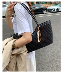 Túi Giỏ Siêu Hot Đeo Vai Hot Trend - tt250854