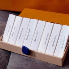 Gift Set Nước Hoa Mini Louis Vuitton Eau De Parfum 8 ống x 2ml