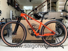 Xe đạp thể thao MTB TWITTER WARRIOR 2022 (Shimano DEORE) - Hàng nhập khẩu chính hãng. Màu Cam