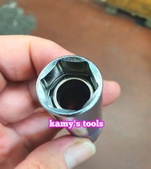 Đầu khẩu tuýp tháo mở bugi có nam châm 16mm 3/8 inch 6 cạnh dài 70mm Kingtony 366516