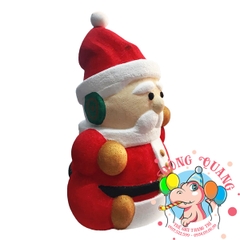 Ông già Santa Claus ngồi (xốp)