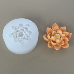 Khuôn silicon Hoa Sen 5.7cm A111 làm bánh rau câu 3D 4D nhấn xôi, fondant, socola, nến hanmade