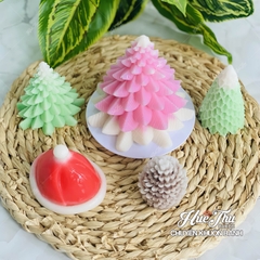 Khuôn silicon Cây Thông Noel (nhiều mẫu) A94 làm bánh rau câu 3D 4D nhấn xôi, fondant, socola, nến hanmade