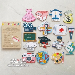 Hộp Quà Bốc Thôi Nôi Cho Bé Trai, Bé Gái 1 Tuổi - Set bốc thôi nôi định hướng tương lai cho bé