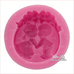 Khuôn silicon Bé Trai Bé Gái nắm tay làm bánh rau câu 3D 4D nhấn xôi, fondant, socola, nến hanmade