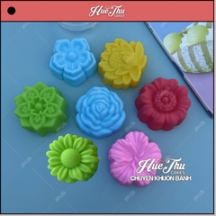 Khuôn silicon Nhiều Loại Hoa 5cm (10 cái) làm bánh rau câu, nhấn xôi, bánh da lợn