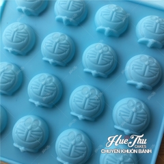 Khuôn silicon kẹo chip Mặt Doraemon (vỉ 16 hình) làm kẹo dẻo, chip chip, rau câu mini, thạch trà sữa