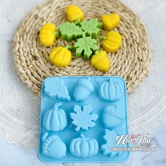 Khuôn silicon Bí Ngô, Lá Phong A146 (vỉ 9 hình) làm bánh rau câu 3D 4D nhấn xôi, fondant, socola, nến hanmade