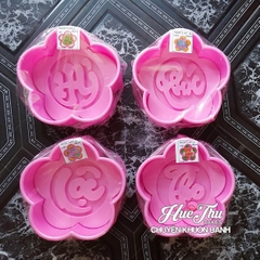 Khuôn xôi hình Bông Mai 14cm cao 5.5cm (nhiều họa tiết) - khuôn ép xôi, khuôn nhấn xôi Ngọc Lan