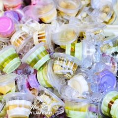 Hộp đựng rau câu Bông Mai (50 cái, có nắp) hũ nhựa làm bánh, da lợn, đựng tàu hủ singapore, panna cotta, rau câu ly
