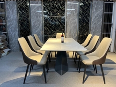 BÀN ĂN ĐẸP GIÁ RẺ MẶT ĐÁ CHÂN SẮT