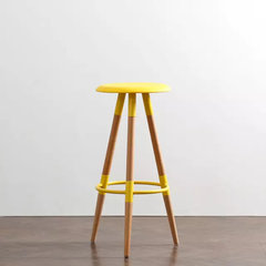 GHẾ BAR CAFE MẶT NHỰA CHÂN CHỤM GỖ - BAR8