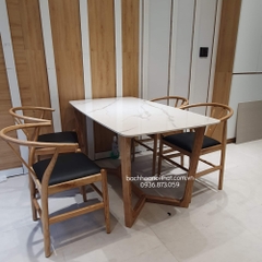 BỘ BÀN ĂN MẶT ĐÁ 4 GHẾ WISHBONE - BBA39