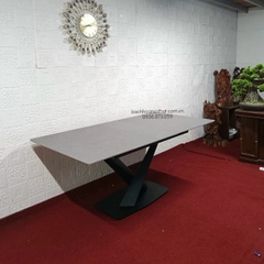 BÀN ĂN THÔNG MINH KÉO DÀI MẶT ĐÁ