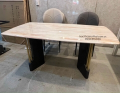 BÀN ĂN NHẬP KHẨU MẶT ĐÁ MARBLE XUYÊN SÁNG
