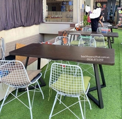 BỘ BÀN ĂN GỖ CHÂN SẮT 4 GHẾ NHẬP KHẨU - BBA8