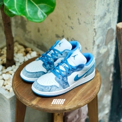 NIKE AIR JORDAN 1 LOW WASHED DENIM - DM8947 100