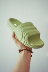 ADIDAS ADILETTE 22 'Magic Lime' - GX6946