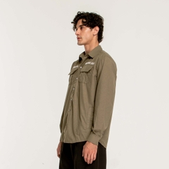 ESSENTIAL SHIRT/Moss Green