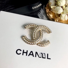 Trâm, Ghim Cài Áo Chanel Đá Phale Mix Ngọc Trai Cao Cấp 3.6*5cm