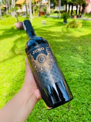 Juno Primitivo 17