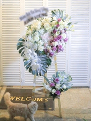 Kệ Hoa Chia Buồn 072