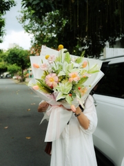 Bó Hoa Tone Xanh Mát 489 | Tulip Hà Lan, Calla Lily, Ly Kép, Cúc Mẫu Đơn