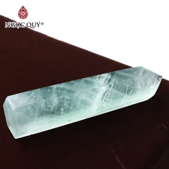 Trụ đá Flourite xanh