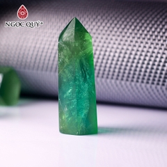 Trụ đá flourite xanh