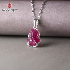 Mặt dây chuyền ruby cá 3 đuôi bọc bạc