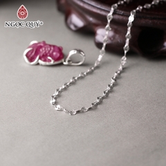 Mặt dây chuyền ruby cá 3 đuôi bọc bạc