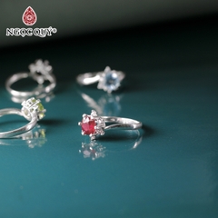 Nhẫn bạc đính đá thiên nhiên