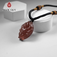 Mặt dây chuyền hồ ly đá thạch anh dâu 21x31mm