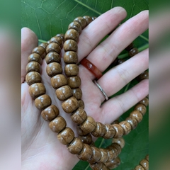 Chuỗi Gỗ Lục Đạo