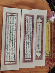 Kinh Tạng để thờ (và đọc tụng)