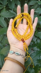 Chuỗi hổ phách mina màu vàng kem