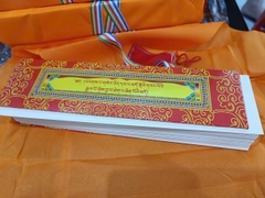 Kinh Tạng để thờ (và đọc tụng)