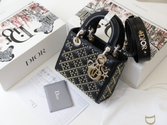 Túi Dior Laddy Đính Ngôi Sao SP Size 20cm Có 2 hộp