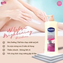 Sữa dưỡng thể Vaseline Healthy Bright Gluta Glow 10X 320ml chính hãng